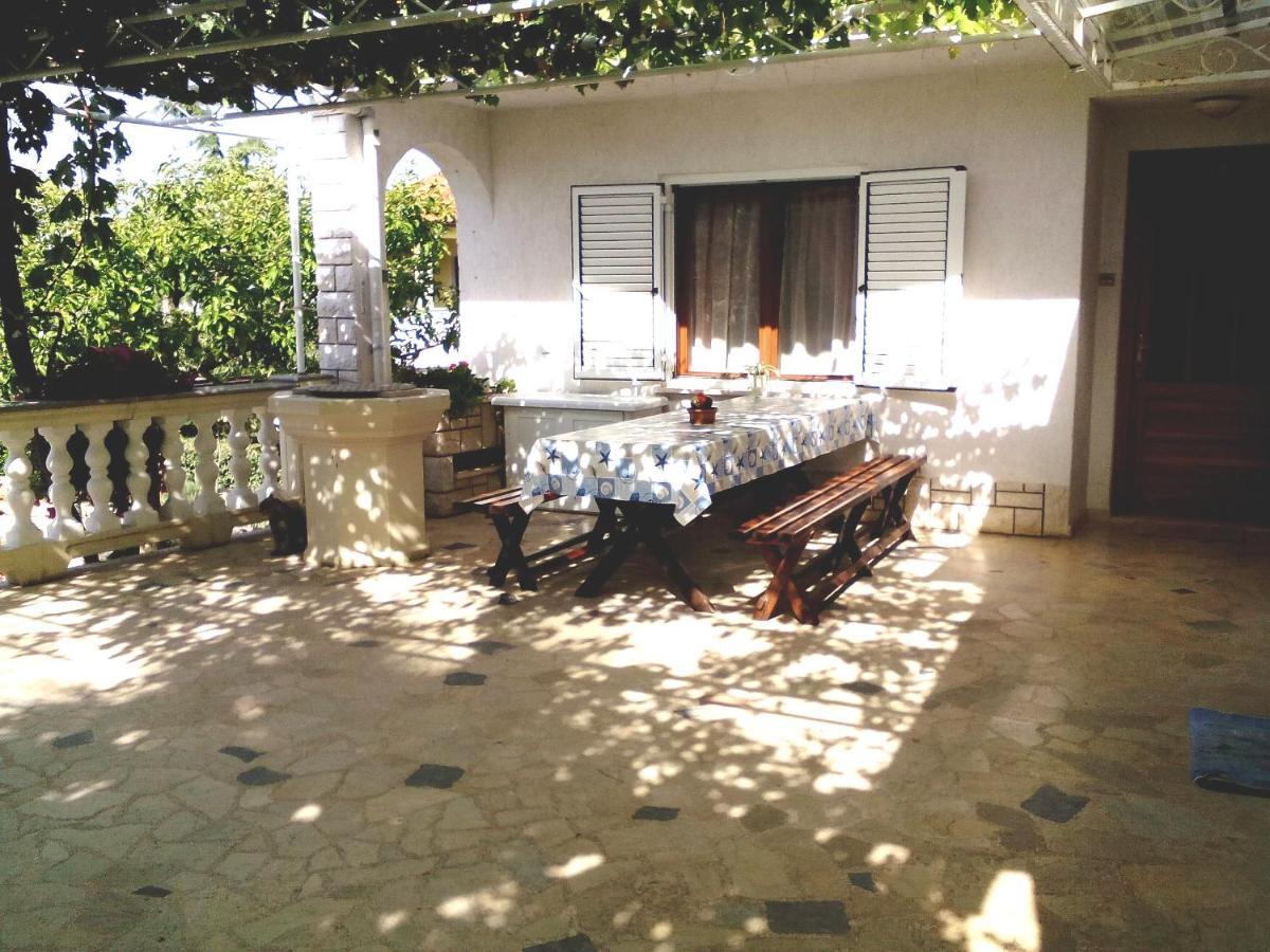 Vrh  Apartment Marija מראה חיצוני תמונה